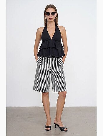 Blusa de popelina com decote halter e detalhe de folho dilvin