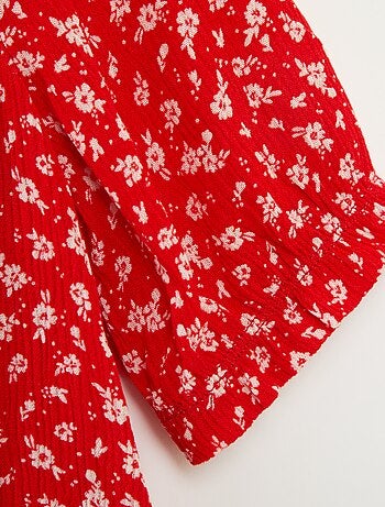 Blusa de viscose com gola com folhos - coleção fácil de vestir