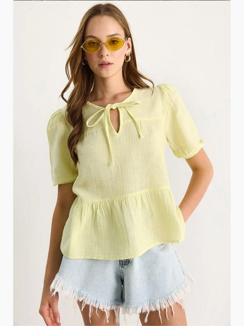Blusa decote redondo detalhe laço lucci - Kiabi
