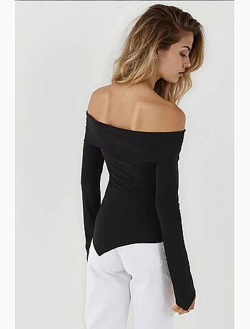 Blusa elegante com decote em bico e manga comprida, corte slim hiccup