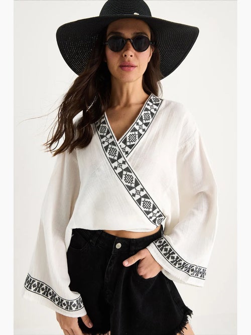 Blusa em algodão lucci - Kiabi Blusa em algodão lucci - Kiabi