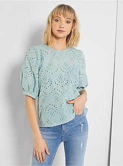Blusa em bordado inglês - Kiabi