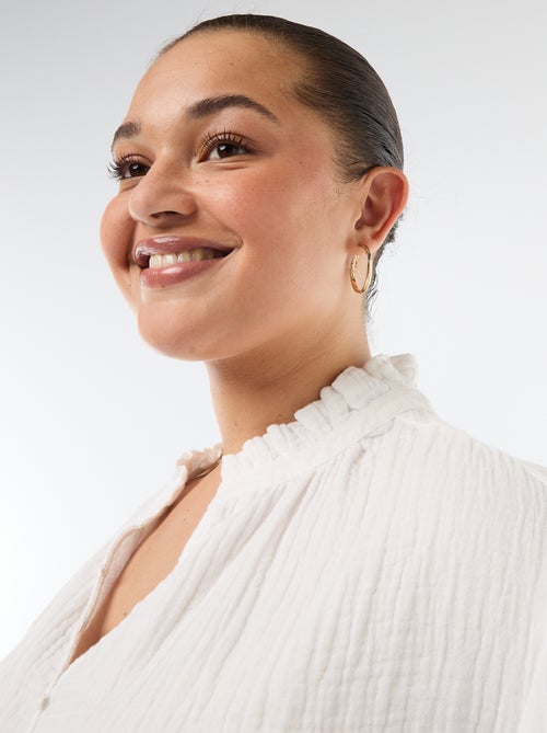 Blusa em gaze de algodão com gola franzida - Kiabi