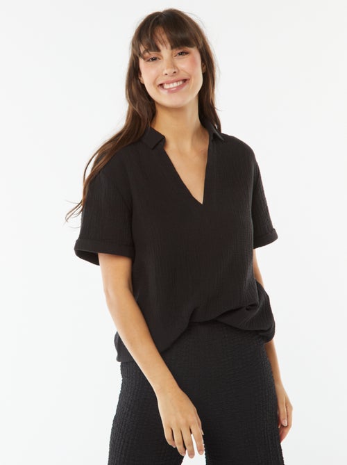 Blusa em malha crepe com gola de polo - Kiabi