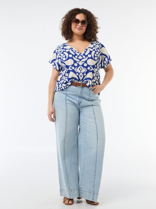 Blusa em material crepe com mangas curtas - Kiabi