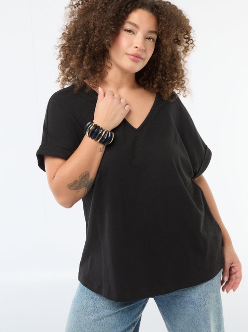 Blusa em material crepe com mangas curtas - Kiabi