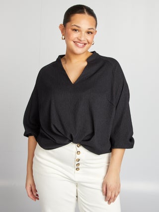 Blusa em material crepe