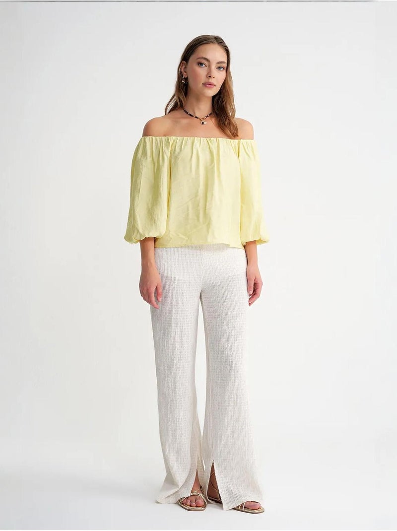 Blusa em mistura de modal com gola madonna e detalhe de folhos mixray Amarelo-limão - Kiabi