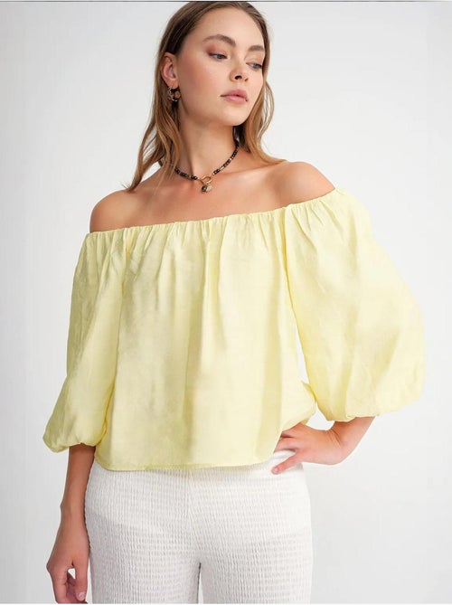 Blusa em mistura de modal com gola madonna e detalhe de folhos mixray - Kiabi