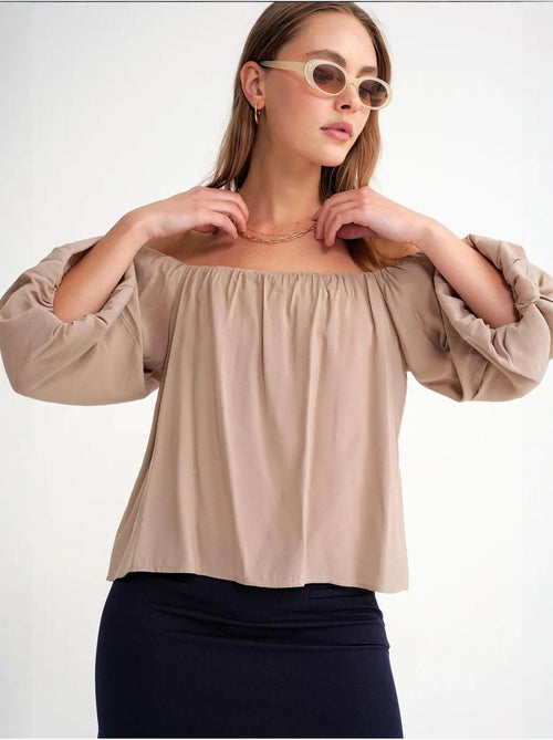 Blusa em mistura de modal com gola madonna e detalhe de folhos mixray - Kiabi