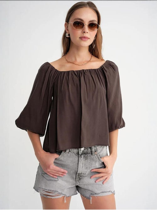 Blusa em mistura de modal com gola madonna e detalhe de folhos mixray - Kiabi