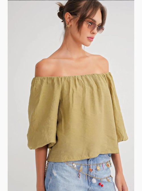 Blusa em mistura de modal com gola madonna e detalhe de folhos mixray - Kiabi
