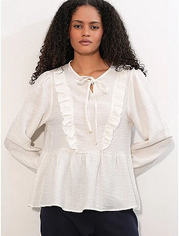 Blusa em tecido com folhos e fecho de amarração bdart