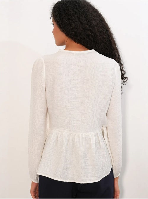 Blusa em tecido com folhos e fecho de amarração bdart - Kiabi