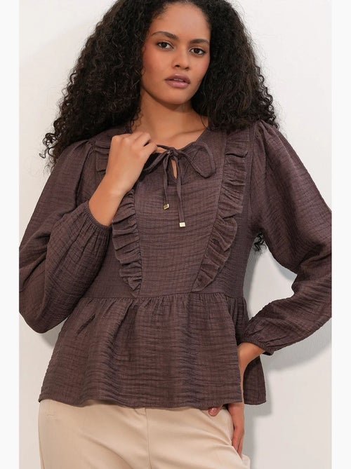 Blusa em tecido com folhos e fecho de amarração bdart - Kiabi