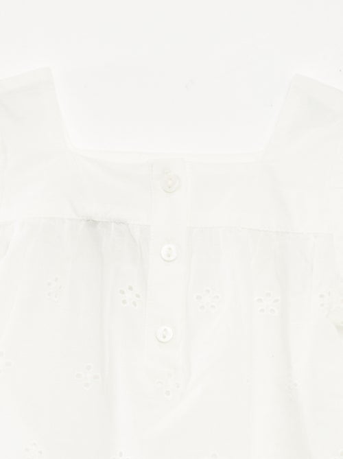 Blusa em voile de algodão com bordado inglês - Kiabi