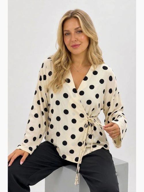 Blusa envelope de bolinhas com detalhe de amarração bdart - Kiabi Blusa envelope de bolinhas com detalhe de amarração bdart - Kiabi