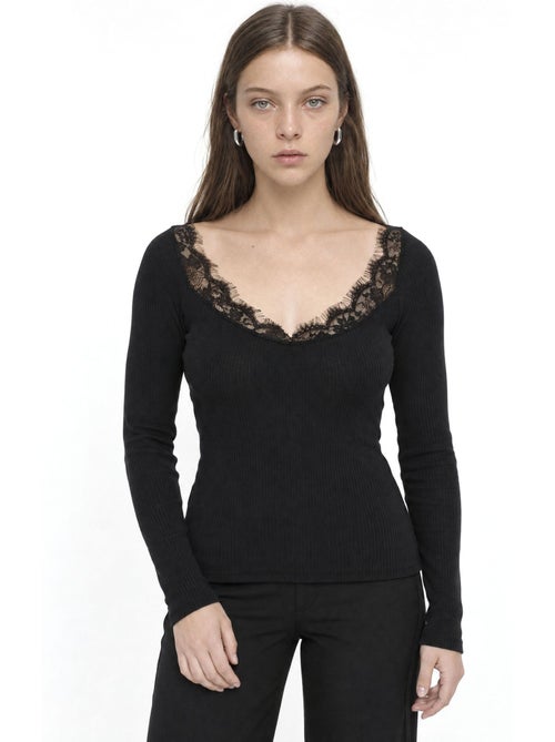 Blusa feminina busem - Kiabi Blusa feminina busem - Kiabi
