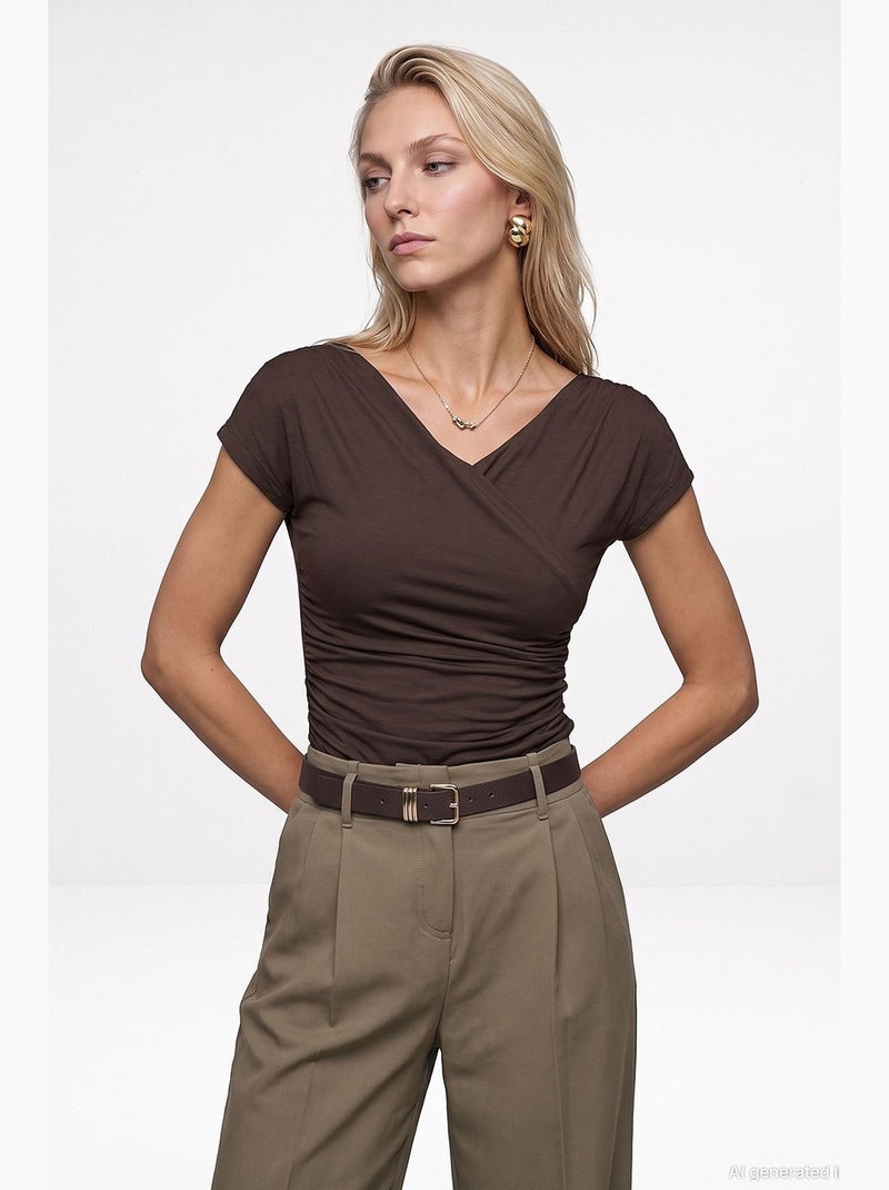 Blusa feminina dilvin Castanho - Kiabi