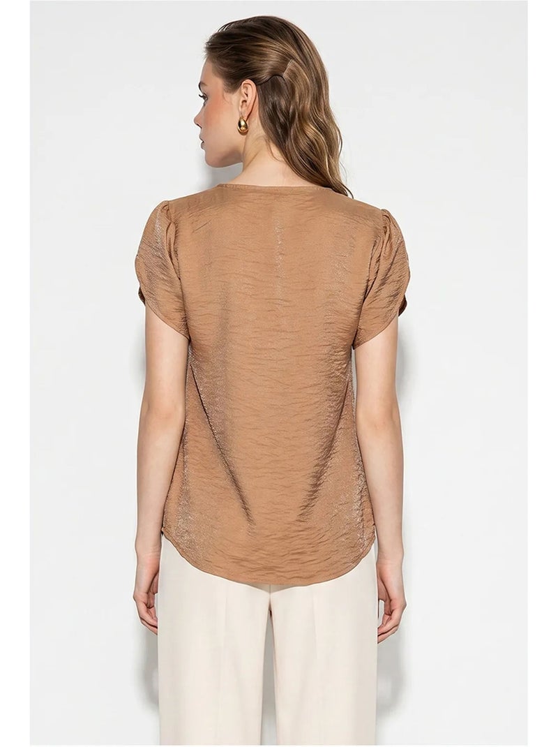 Blusa feminina lucci Camelo - Kiabi