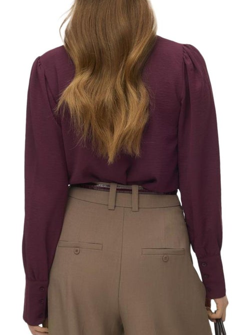 Blusa feminina vero moda mesme violeta - Kiabi Blusa feminina vero moda mesme violeta - Kiabi