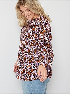 Blusa florida com recorte em V - Kiabi