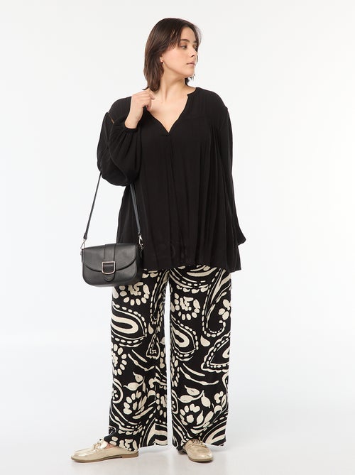 Blusa fluida com estampado em malha crepe - Kiabi