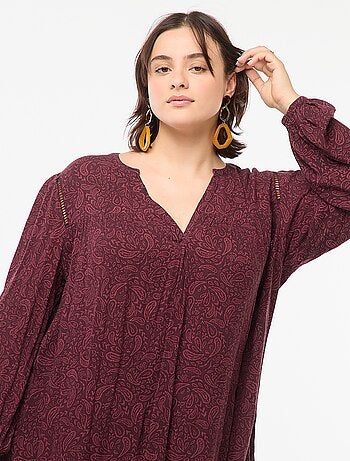 Blusa fluida com estampado em malha crepe