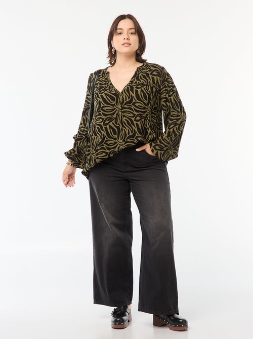 Blusa fluida com estampado em malha crepe - Kiabi