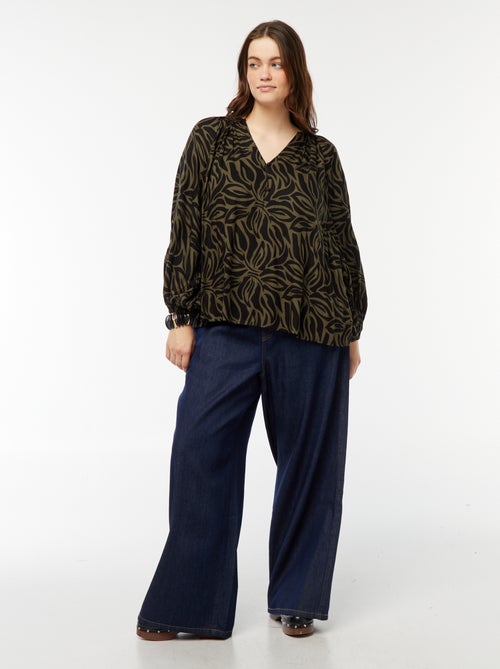 Blusa fluida com estampado em malha crepe - Kiabi