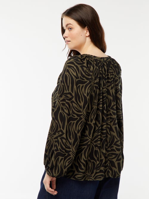 Blusa fluida com estampado em malha crepe - Kiabi