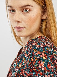 Blusa fluida com gola tunisina - Kiabi