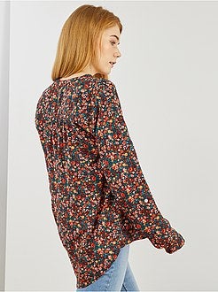 Blusa fluida com gola tunisina - Kiabi