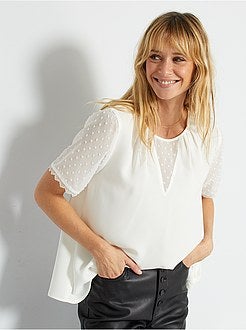 Blusa fluida com pormenores a ponto cheio - Kiabi