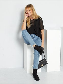 Blusa fluida com pormenores a ponto cheio - Kiabi