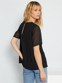 Blusa fluida com pormenores a ponto cheio - Kiabi