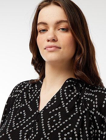 Blusa fluida estampada