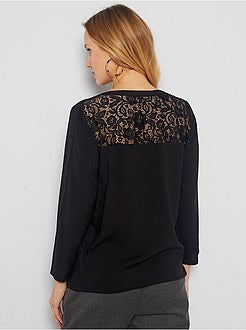 Blusa 'JDY' com aplicação em renda - Kiabi