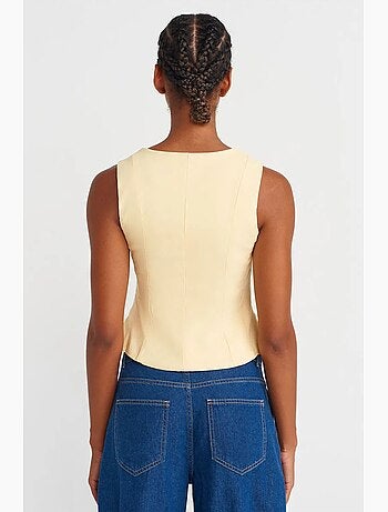 Blusa justa sem mangas com decote quadrado dilvin