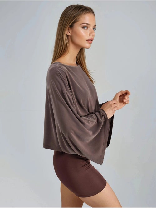 Blusa larga com decote barco busem - Kiabi Blusa larga com decote barco busem - Kiabi