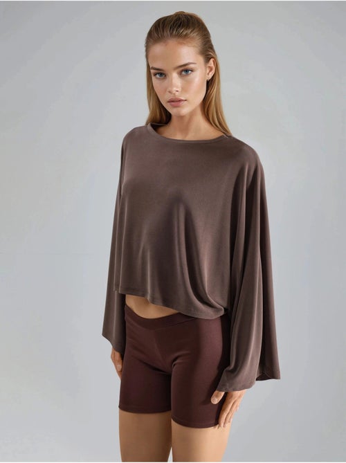 Blusa larga com decote barco busem - Kiabi Blusa larga com decote barco busem - Kiabi