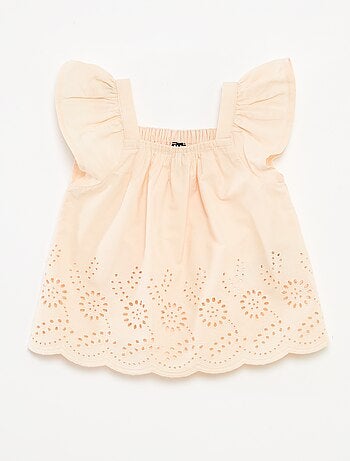 Blusa leve com alças com folhos e bordados