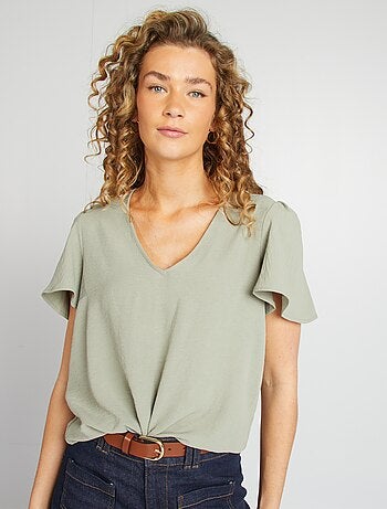 Blusa leve com folhos