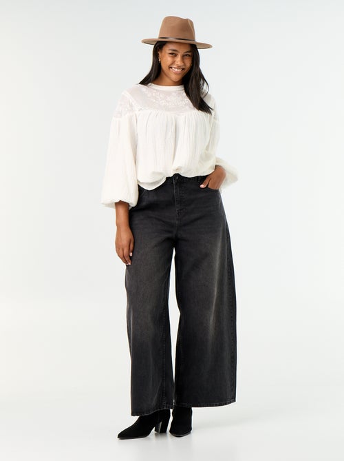 Blusa lisa em gaze de algodão e renda - Kiabi