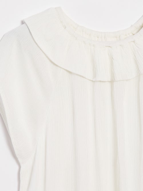 Blusa lisa leve e sem mangas - Kiabi