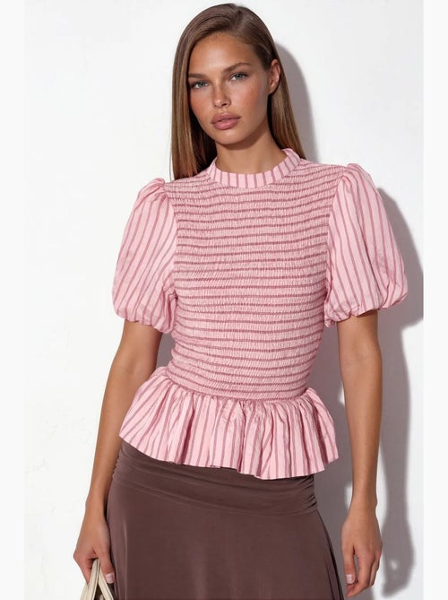 Blusa listrada texturizada com folho busem - Kiabi Blusa listrada texturizada com folho busem - Kiabi