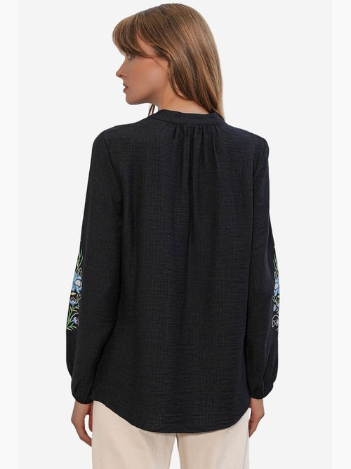 Blusa oversized em crepe bordado bdart - Kiabi