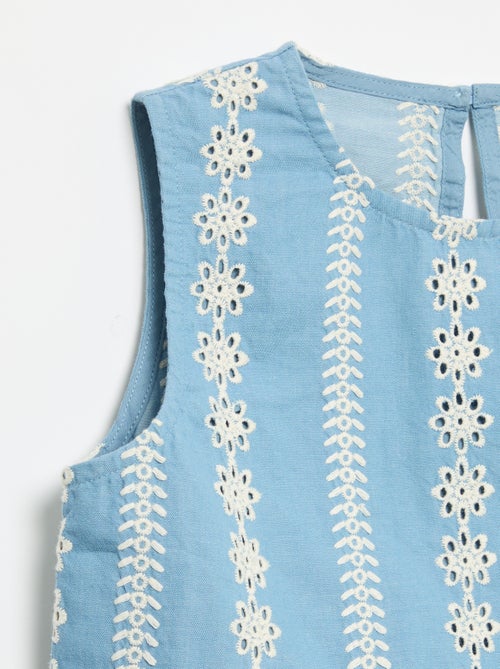 Blusa sem mangas com bordados por toda a peça - Kiabi Blusa sem mangas com bordados por toda a peça - Kiabi