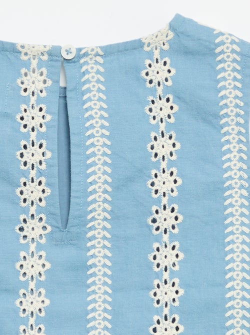 Blusa sem mangas com bordados por toda a peça - Kiabi Blusa sem mangas com bordados por toda a peça - Kiabi