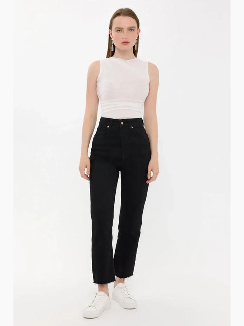 Blusa sem mangas com decote redondo hiccup - Kiabi Blusa sem mangas com decote redondo hiccup - Kiabi